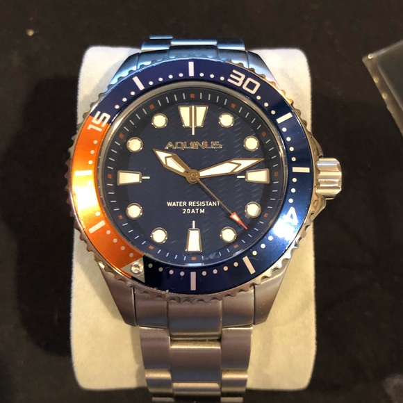 Aquinus Hydrautica Watch - Picture 1 of 4